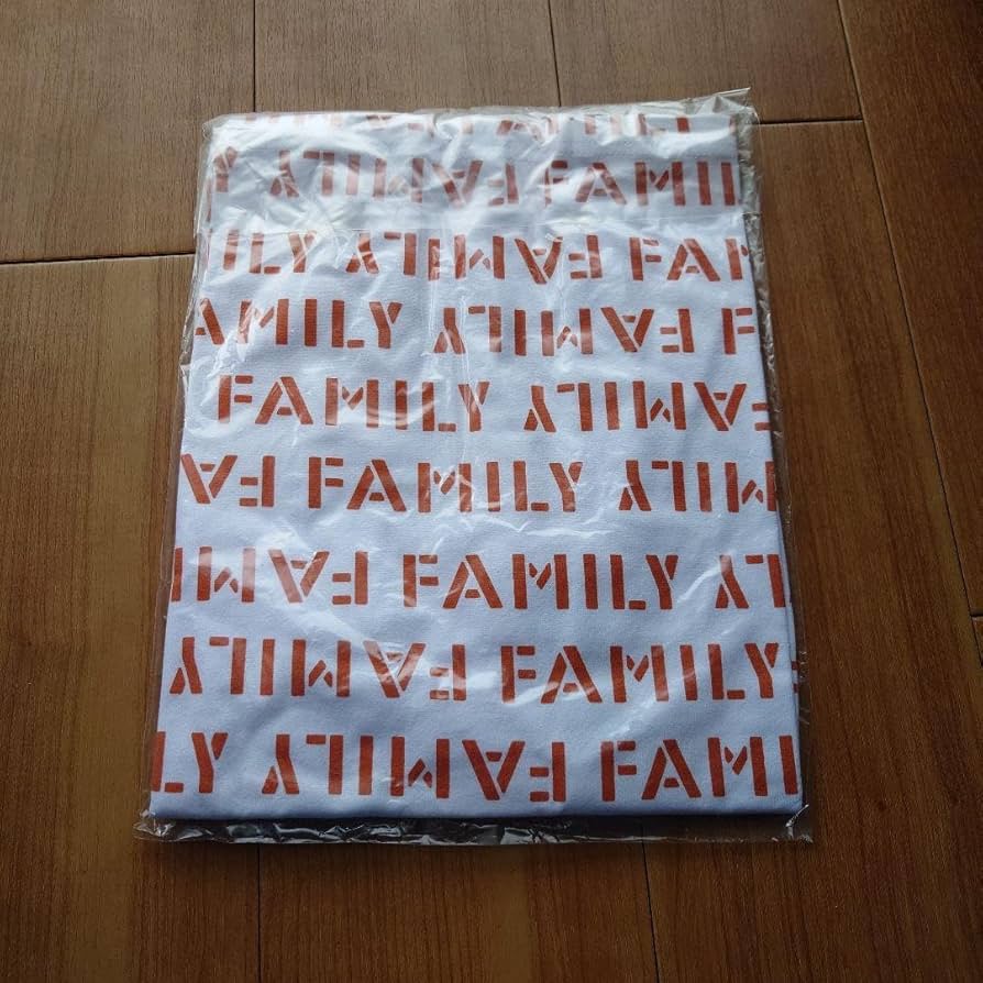 Amazon.co.jp: KinKi Kids 2010-2011 ~ 君も堂本FAMILY : おもちゃ